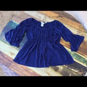 4/25 🌵🌵🌵 Max Studio Ruched Peplum Bell Sleeve